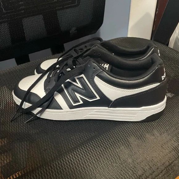 New Balance 480 Men's Black and White Sneakers - Picture 4 of 11